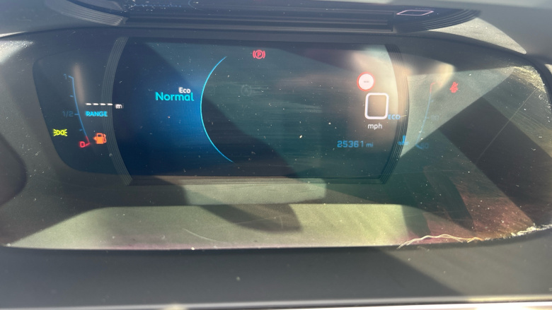 Peugeot 208 1.2 PureTech 100 Allure Premium 5dr Petrol Hatchback